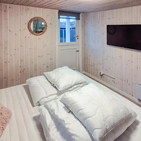 Lovely In Sjolund With Wifi Сasa de vacaciones *