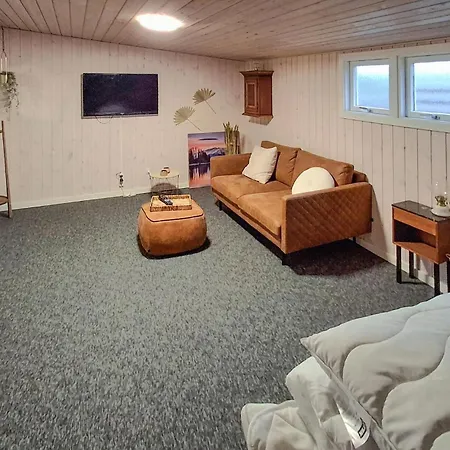 Сasa de vacaciones Lovely In Sjolund With Wifi Binderup Strand